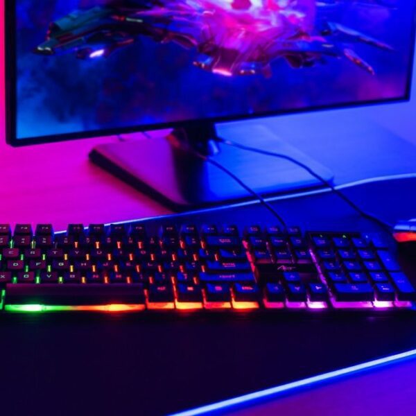 308c68fd4e5c4f15c635ddbb1d736330 ART set wire keyboard USB A QWERTY with light + wire mouse USB A with light AK-50 black