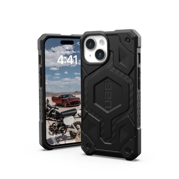 UAG Urban Armor Gear case MONARCH PRO compatible with MagSafe for IPHONE 15 carbon fiber