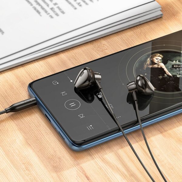 9c1267b2c74514bc52538fcde35bdd66 HOCO wire earphones Jack 3,5 mm with microphone M125 black