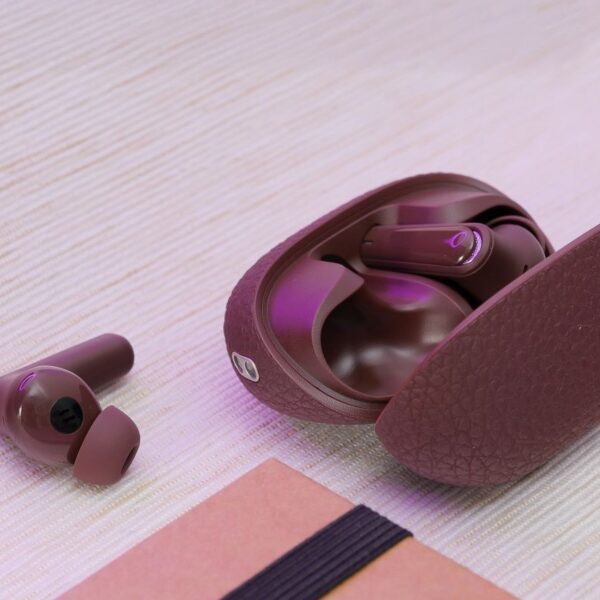 0bf6348d593c8f6f86e49404051ccfcd HOCO wireless earphones bluetooth TWS EQ23 brown