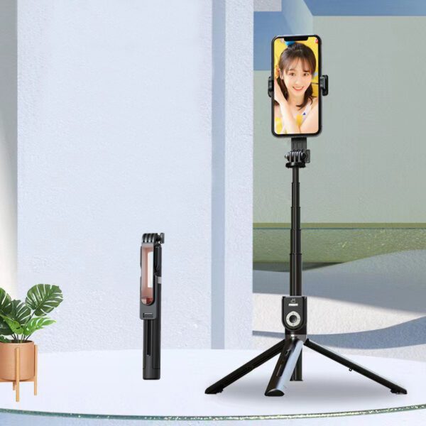foto_add-235880 Selfie Stick - with detachable bluetooth remote control and tripod - P80 1,3 metres BLACK