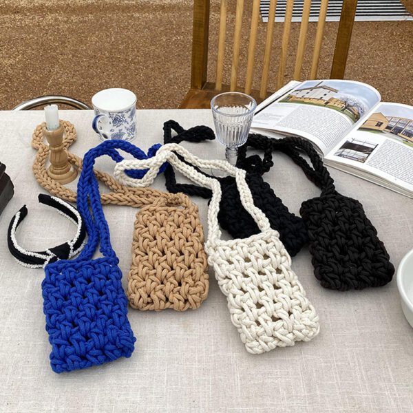 Knitted bag for phone design 1 blue