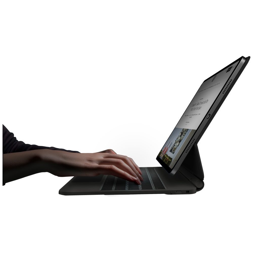 195482_5 Uniq Venno Pro Magnetic Smart Case with Keyboard for iPad Air 13" 2024 / 2025 / iPad Pro 13" 2024 - Blackeng