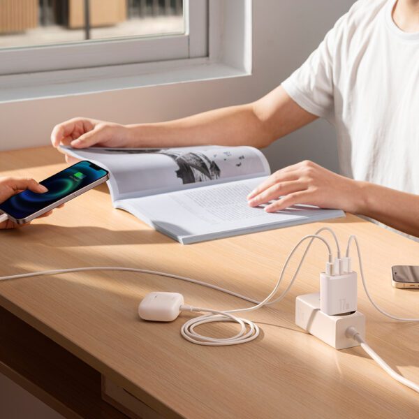 [RETURNED ITEM] Baseus Compact charger 3x USB 17W white (CCXJ020102)eng