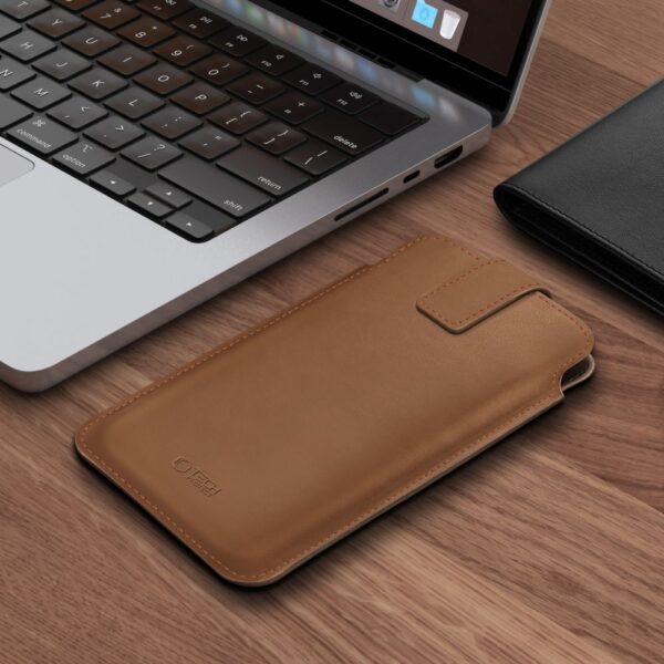 Tech-Protect SM65 case for 6.0-6.9" smartphones - browneng