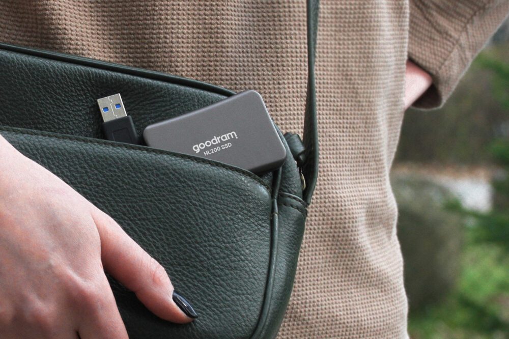 Goodram SSD disc 1TB HL200 USB Type-C + A