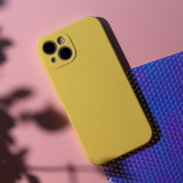 327957_oryg Mag Invisible case for iPhone 15 Pro 6,1" pastel yellow
