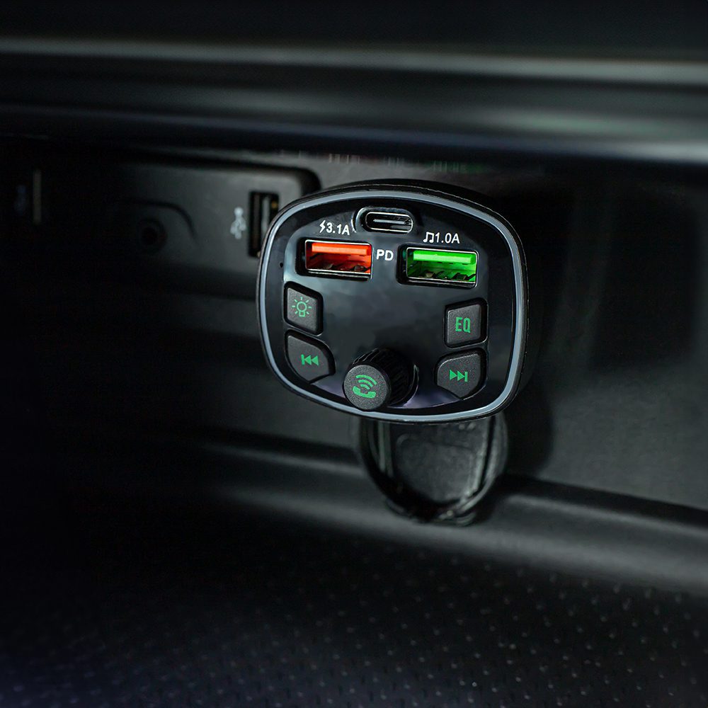 Forever FM transmitter Bluetooth TR-360 black