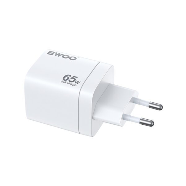 BWOO CDA147PD wall charger 2x USB-C port + USB-A 65W white