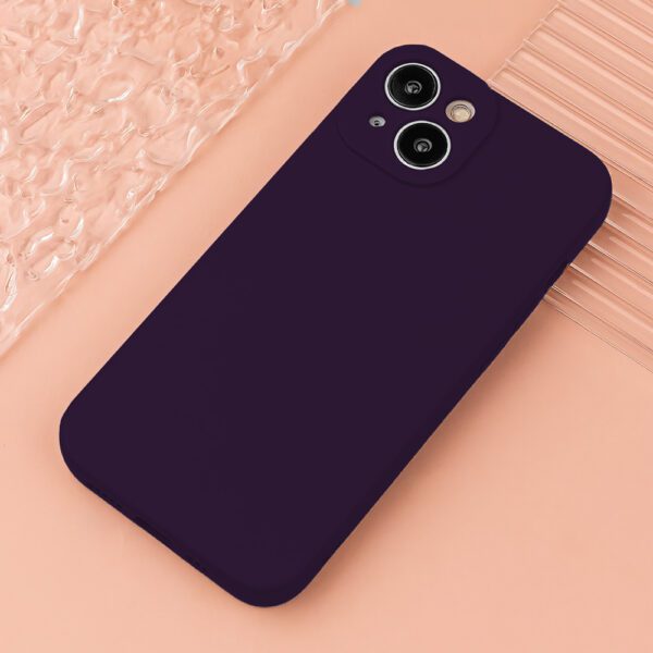 Silicon case for iPhone 16 Plus 6,7" plum