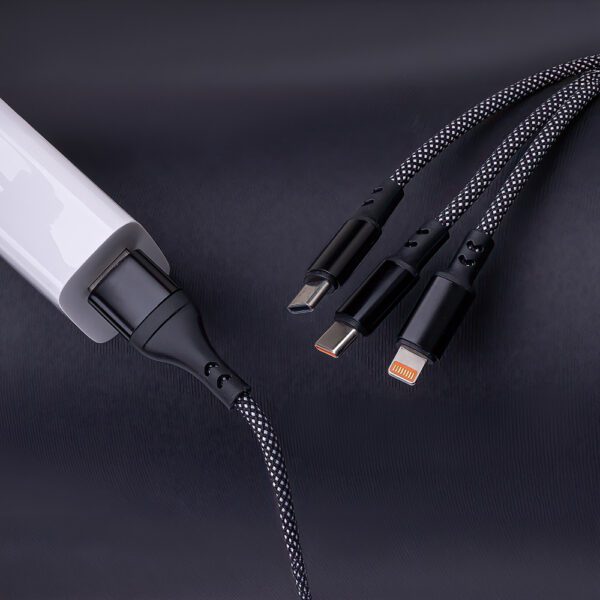 Maxlife ALLin1 cable USB + USB-C - Lightning + 2x USB-C 1,0 m 66W black