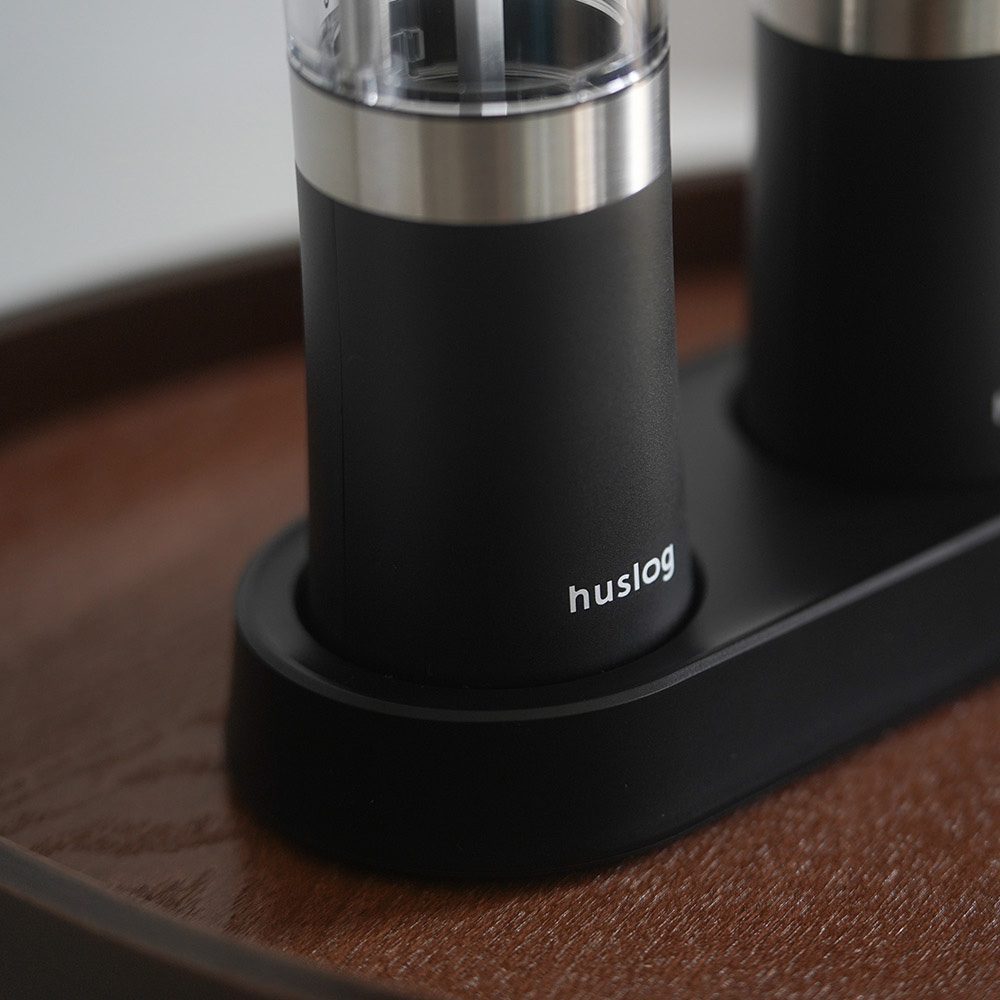 Huslog Grinder Set with Charging Base - Black