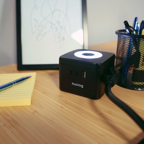 Huslog Cube Extension Cord with LED