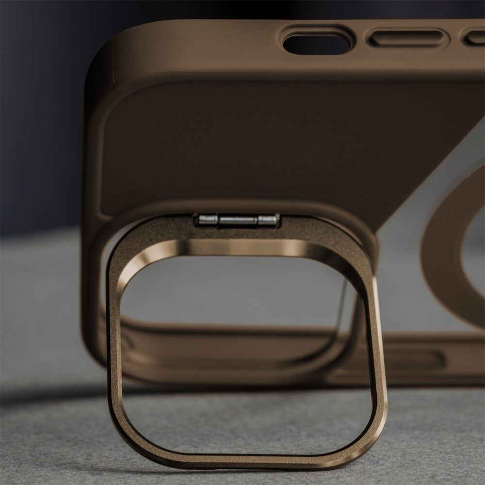 Fusion Mag case for iPhone 17 Pro 6,3'' brown