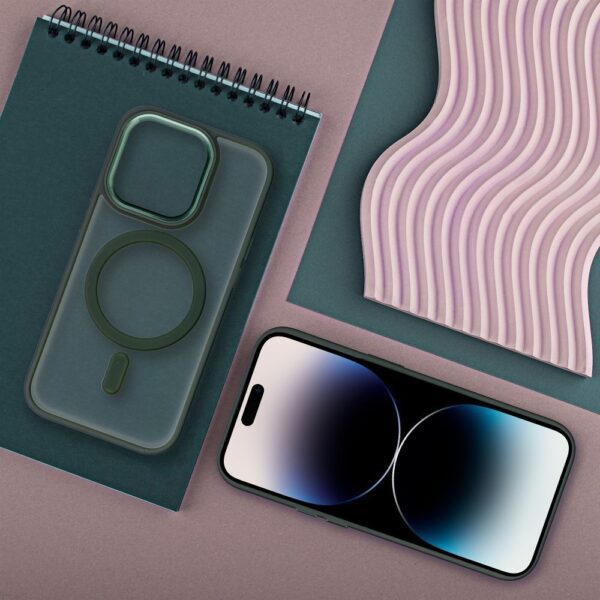 MATTE MAG COVER case compatible with MagSafe for IPHONE 14 green