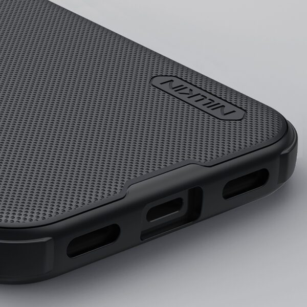 Etui Nillkin Super Frosted Shield Pro Magnetic na Google Pixel 10/10 Pro kompatybilne z MagSafe - czarnepol