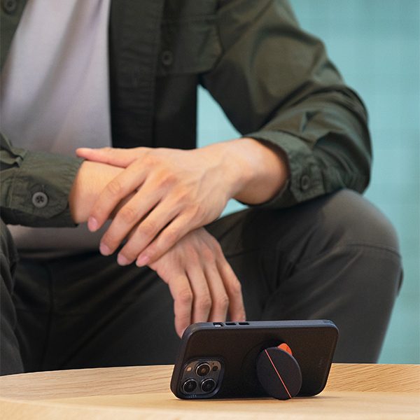 203731_7 Uniq Novo Case for iPhone 14 Pro Max - Blackeng