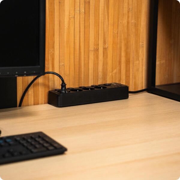 483108_oryg Huslog Power strip with 5 switches