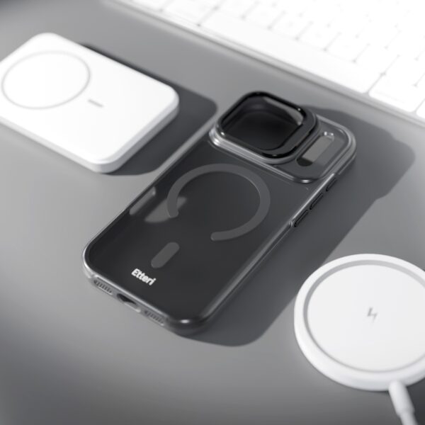 Etteri Morning Fog case for iPhone 17 Pro 6,3" black