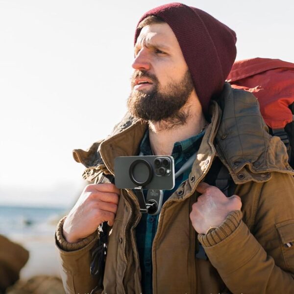 CREATOR: gd-jpeg v1.0 (using IJG JPEG v62), quality = 80 Tech-Protect AC100 Neck Bracket with MagSafe - Blackeng