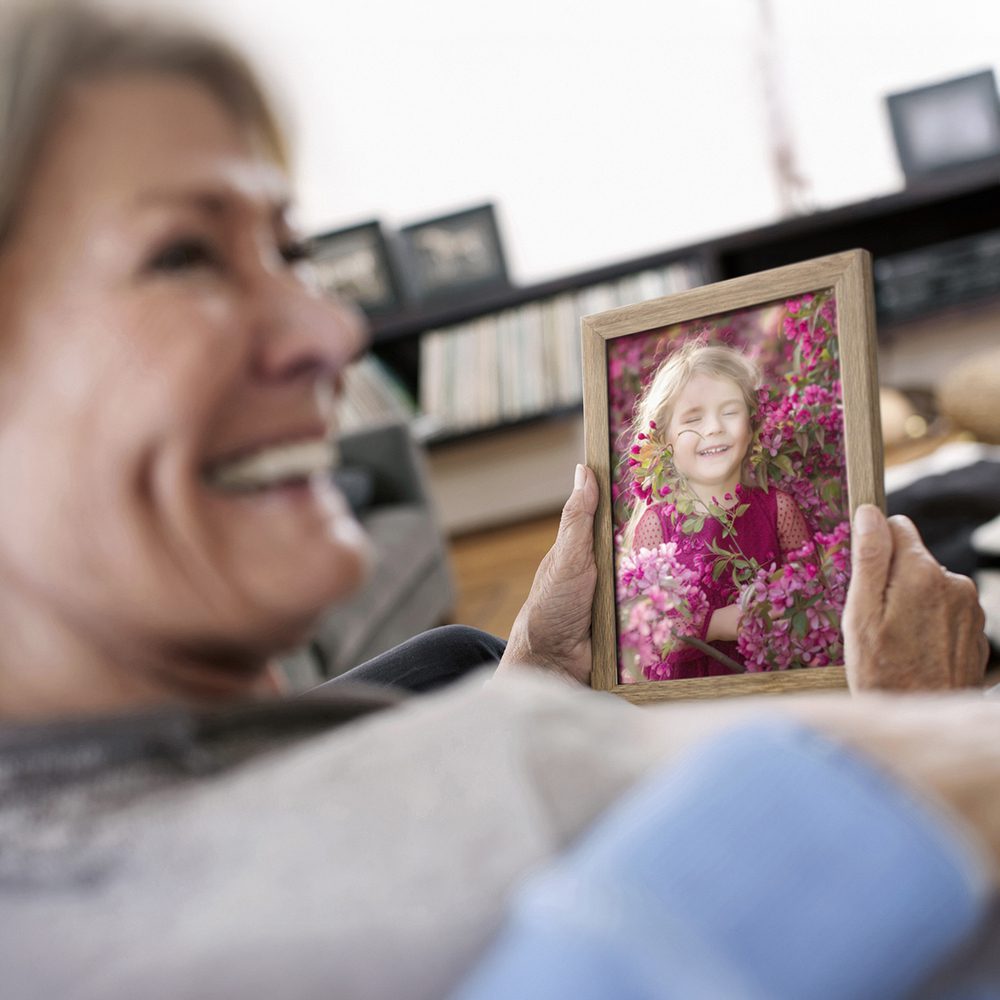 Wozinsky WRC-32 10.1" Digital Photo Frame with Frameo 32GB App - Light Browneng