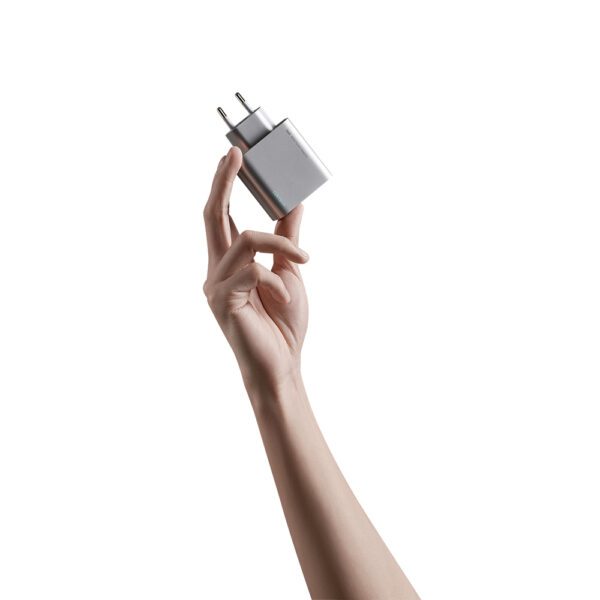 Cuktech 65W GaN 2xUSB-C 1xUSB-A Wall Charger - Grayeng