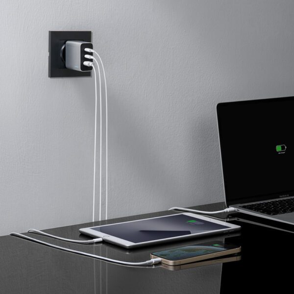 Cuktech 65W GaN 2xUSB-C 1xUSB-A Wall Charger - Grayeng