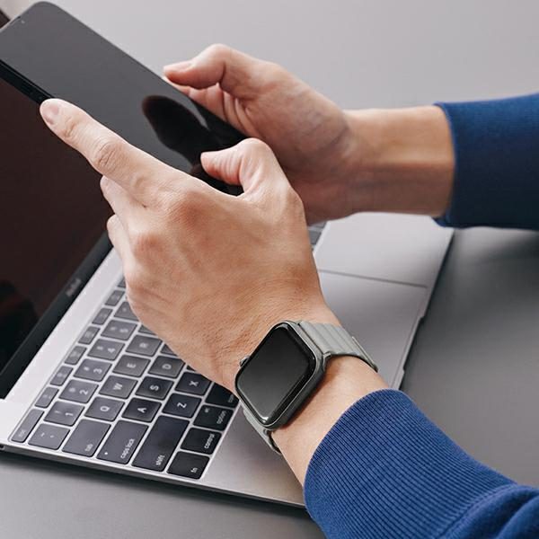 Uniq Revix Magnetic Strap for Apple Watch 38/40/41 mm - Blue-Blackeng