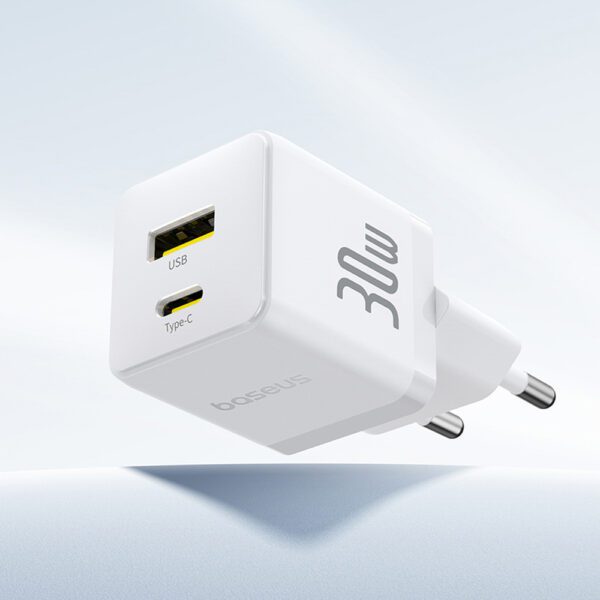 207166_10 Baseus Palm 30W USB-C USB-A Wall Charger - Whiteeng