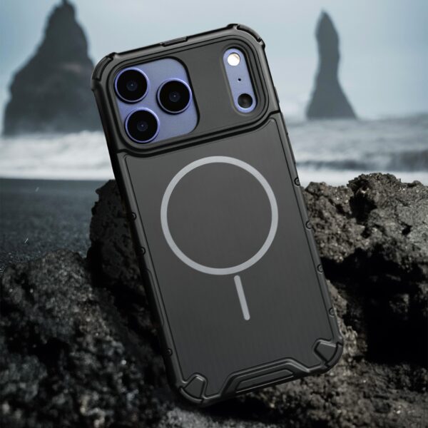 Defender 2in1 Mag case for iPhone 12 6,1" black