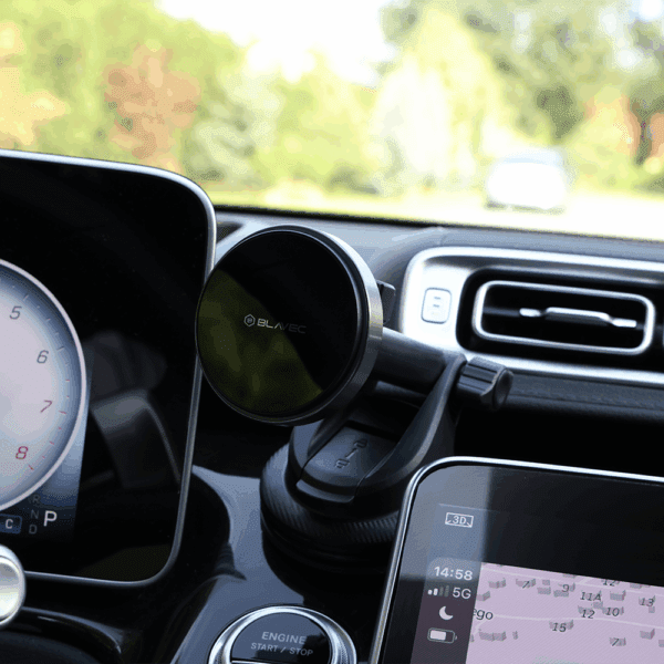 Blavec Car holder BHC-01A magnetic with wirless charging to windshield and dashboard (BHC01A-MWIB) black