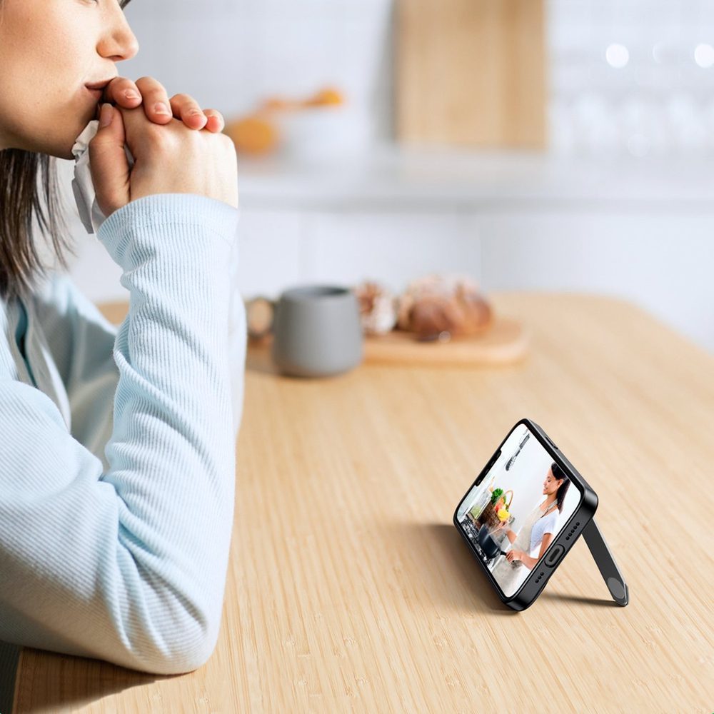 Ugreen LP633 Kickstand Protective Case Hard Cover with Gel Frame and Built-in Stand for iPhone 14 (90924)eng