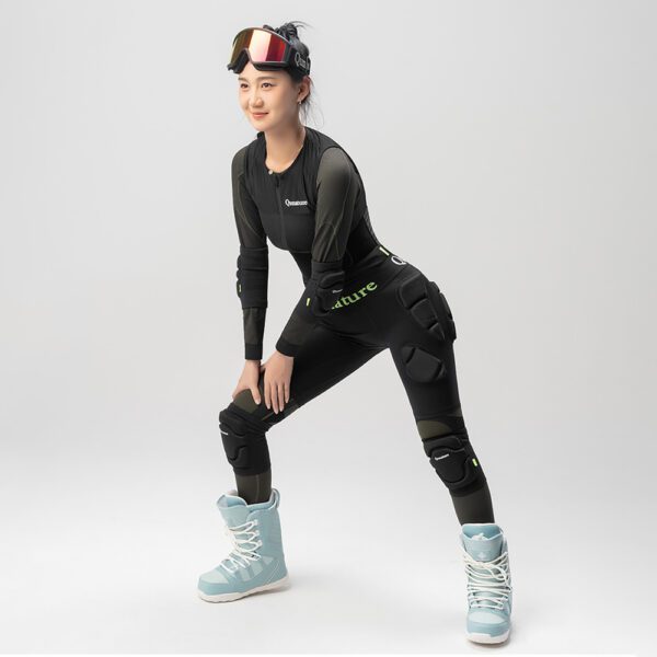 Qunature Ski Hip Protectors - Advanced L Skis, Snowboard, Skates - Blackeng