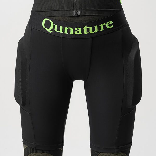 Qunature Ski Hip Protectors - Basic M Skis, Snowboard, Skates - Blackeng