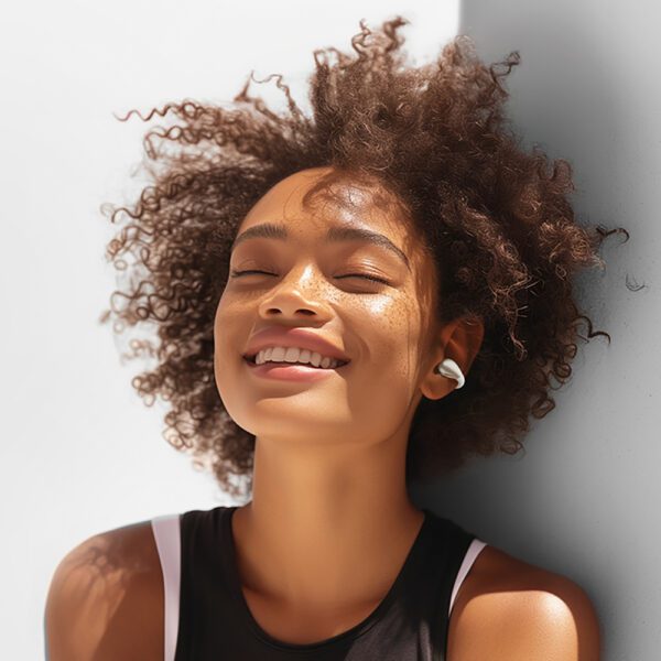 OWS QCY Crossky C30 Earphones with Clip IPX4 Bluetooth 5.4 - Whiteeng