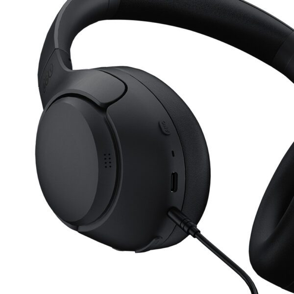 QCY H3 Over-Ear Headphones with ANC and Bluetooth 5.4 - Blackeng