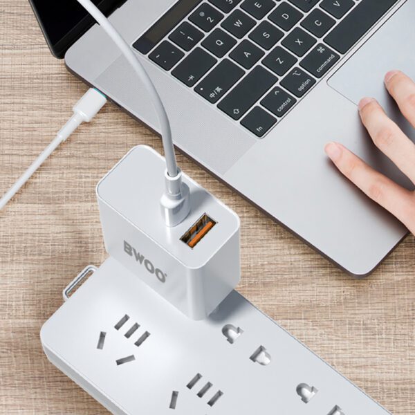 BWOO BO-CDA117 PD wall charger 38W 1x USB-C - USB-A port white