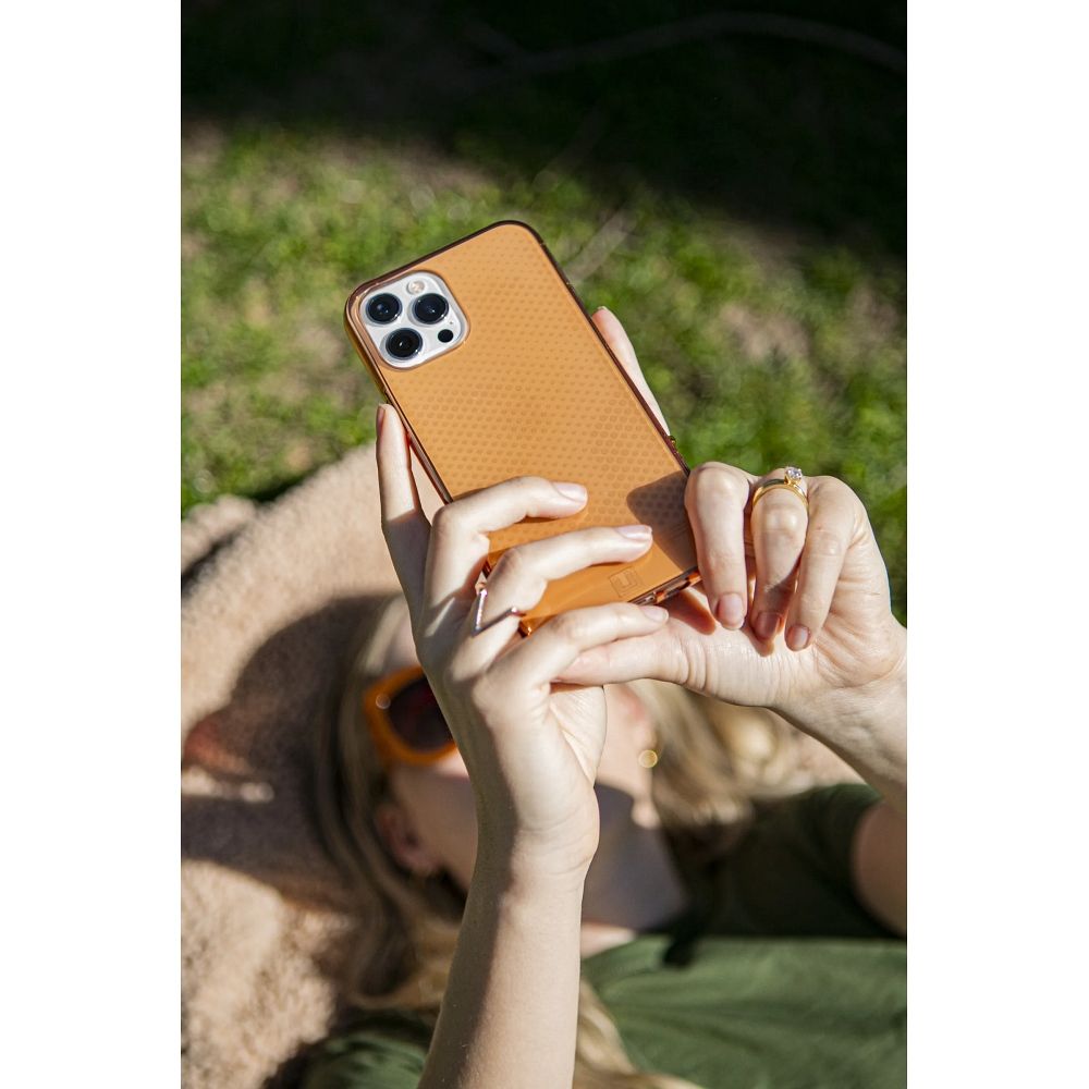 UAG Urban Armor Gear case LUCENT for IPHONE 12 Pro Max orange