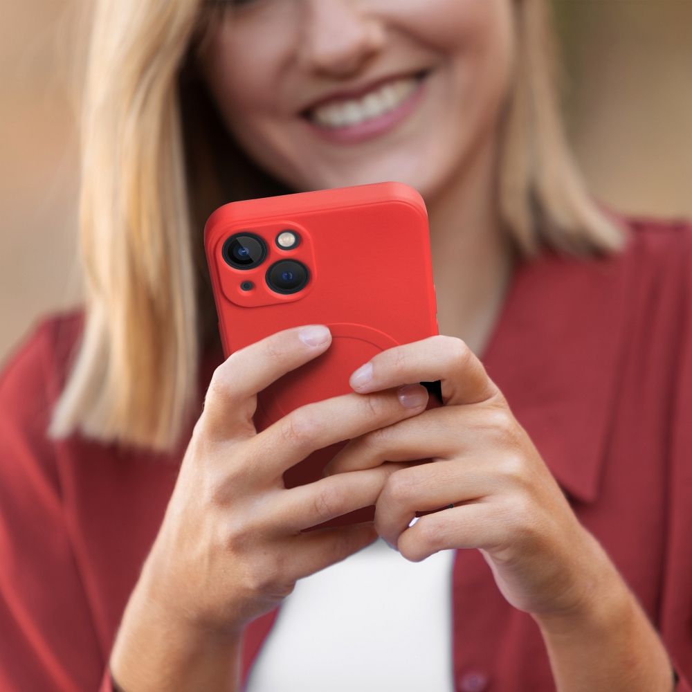 SILICONE MAG COVER case compatible with MagSafe for SAMSUNG S24 FE red