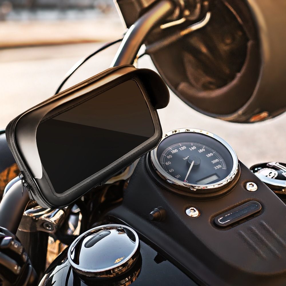Motorcycle holder waterproof with zip and hood ( 5,5" - 6,3" ) black