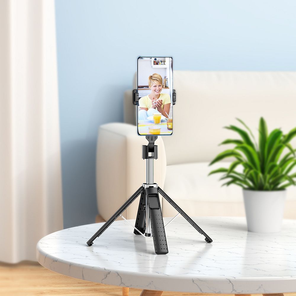 HOCO selfie stick with bluetooth remote control fourpod K18 black