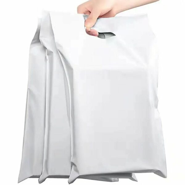 Courier foil bags with handle 400 x 500 mm + 70 mm handle RC091 50 pcs white