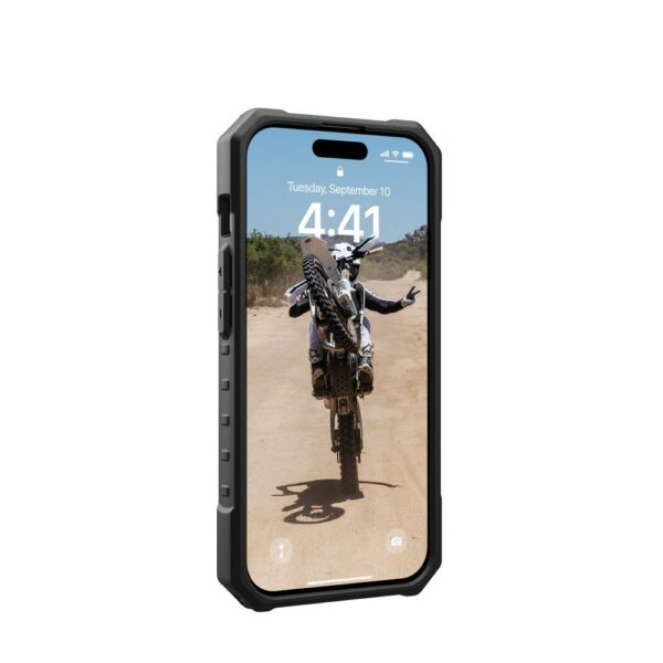 UAG Urban Armor Gear case PATHFINDER compatible with Magsafe for IPHONE 15 Pro midnight camo