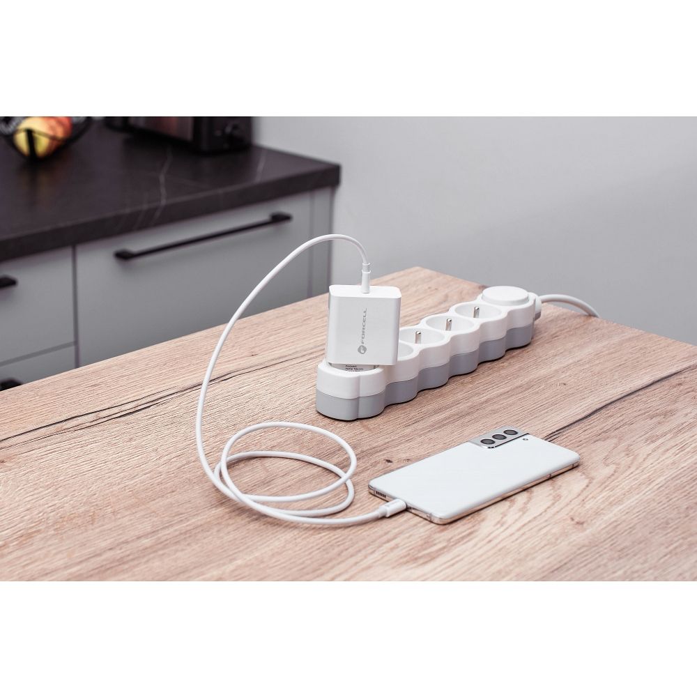 FORCELL F-ENERGY TFK-TC-45WPD travel charger Type C PD QC4.0 3A 45W white