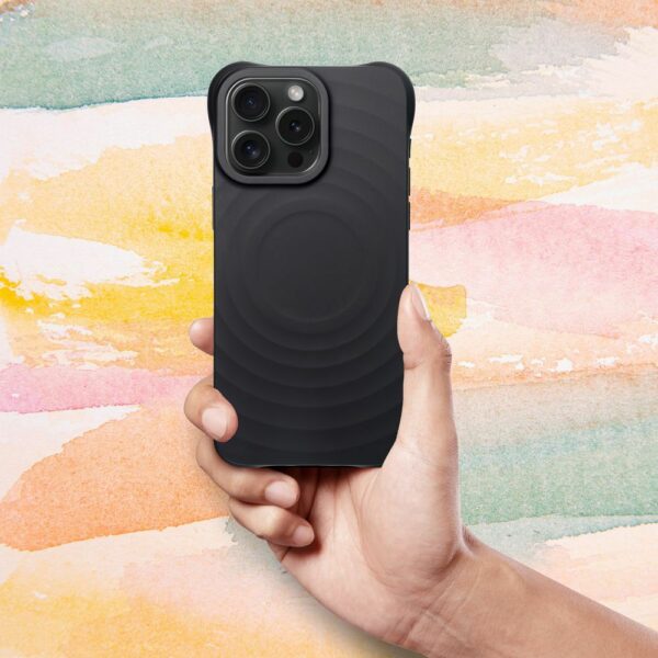 Silicone Zephyr Mag Cover compatible with MagSafe do IPHONE 13 PRO MAX black