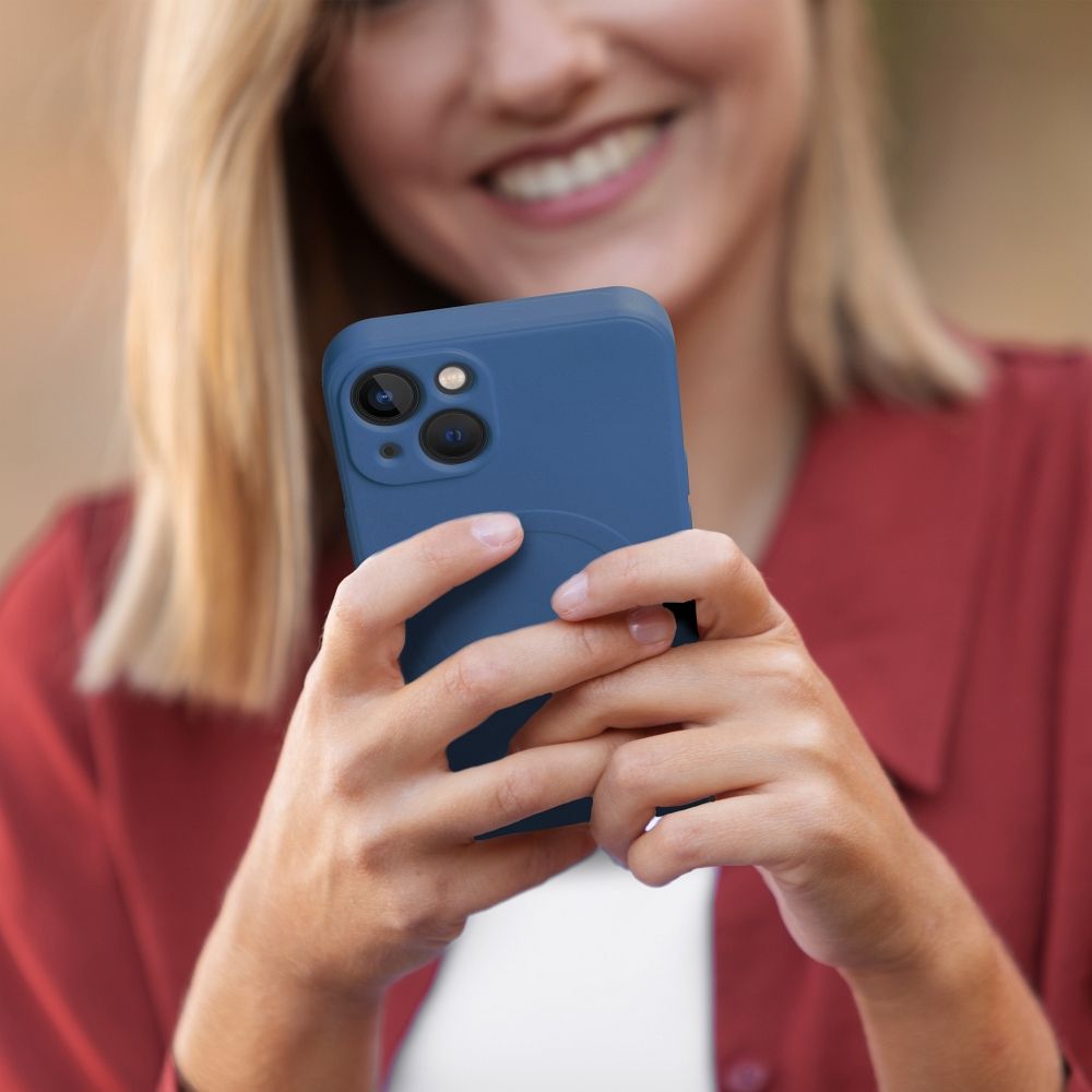 SILICONE MAG COVER case compatible with MagSafe for IPHONE 16 blue
