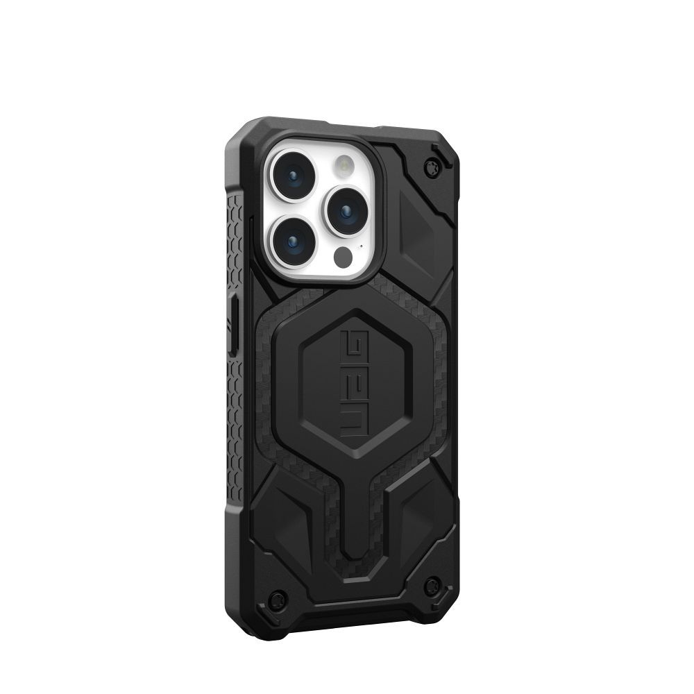 UAG Urban Armor Gear case MONARCH PRO compatible with MagSafe for IPHONE 15 Pro carbon fiber