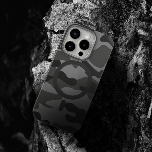 FORCELL F-PROTECT Levels with Dual Layer 4D technology, Military Drop-Test compatible with MagSafe for IPHONE 16 black camo