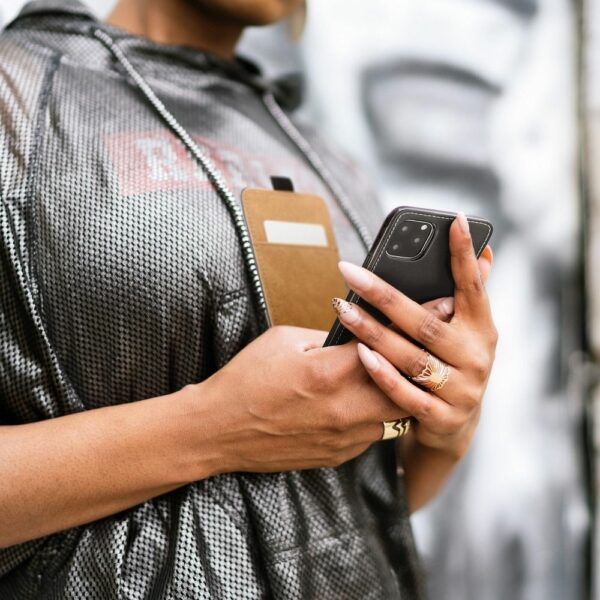 SLIM FLEXI FRESH Flip case for IPHONE 13 black