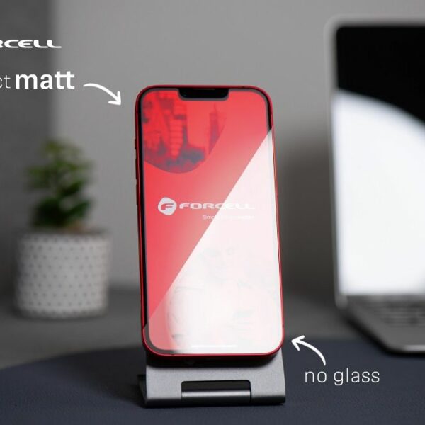 Forcell Matt Glass - for Iphone 13 / 16e (SE 4 2025) black